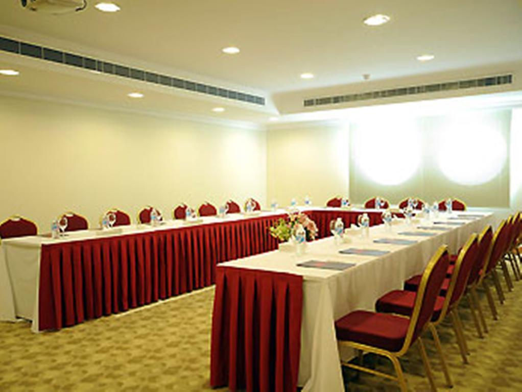 ריאד Mercure Value Hotel מראה חיצוני תמונה