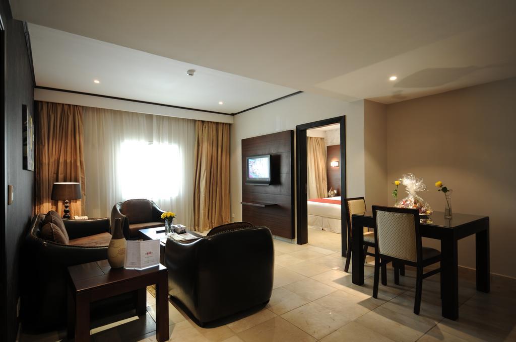 ריאד Mercure Value Hotel מראה חיצוני תמונה