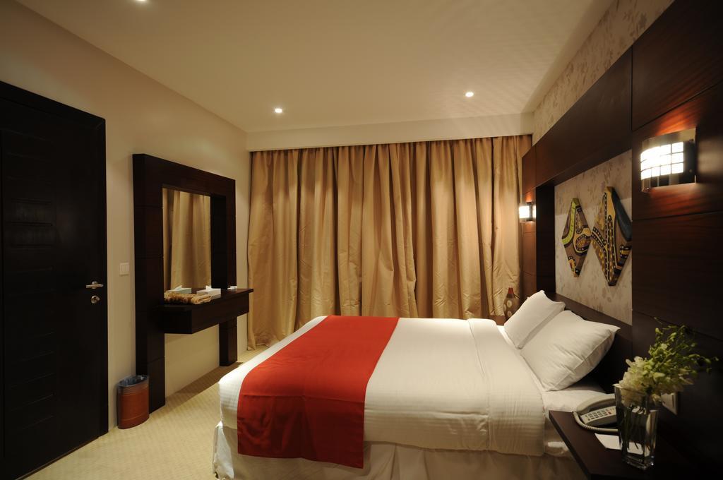 ריאד Mercure Value Hotel מראה חיצוני תמונה