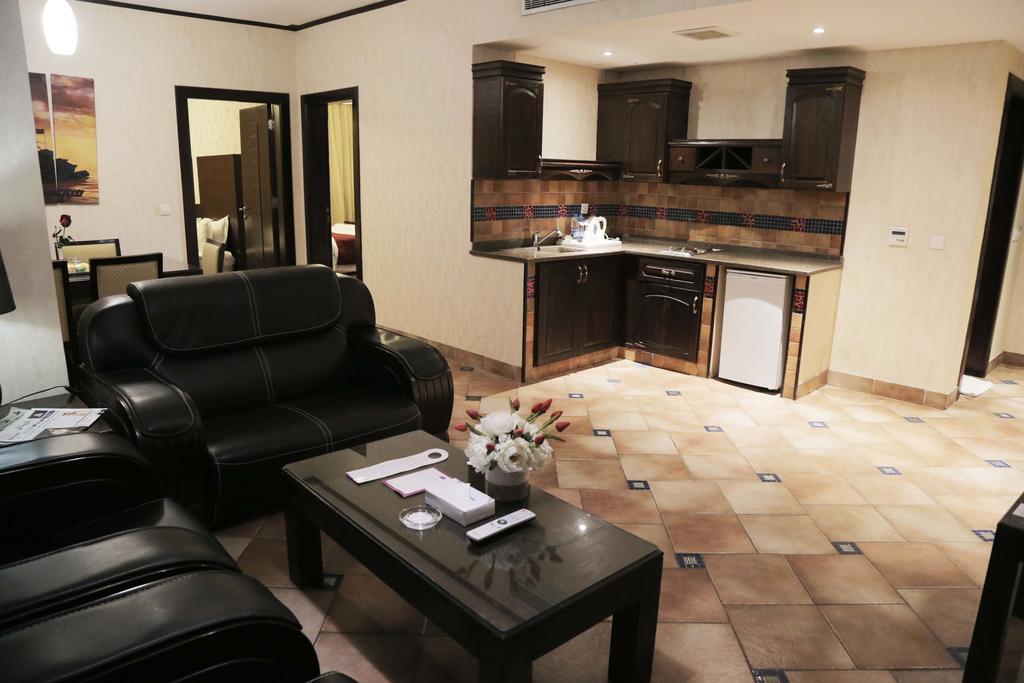 ריאד Mercure Value Hotel מראה חיצוני תמונה