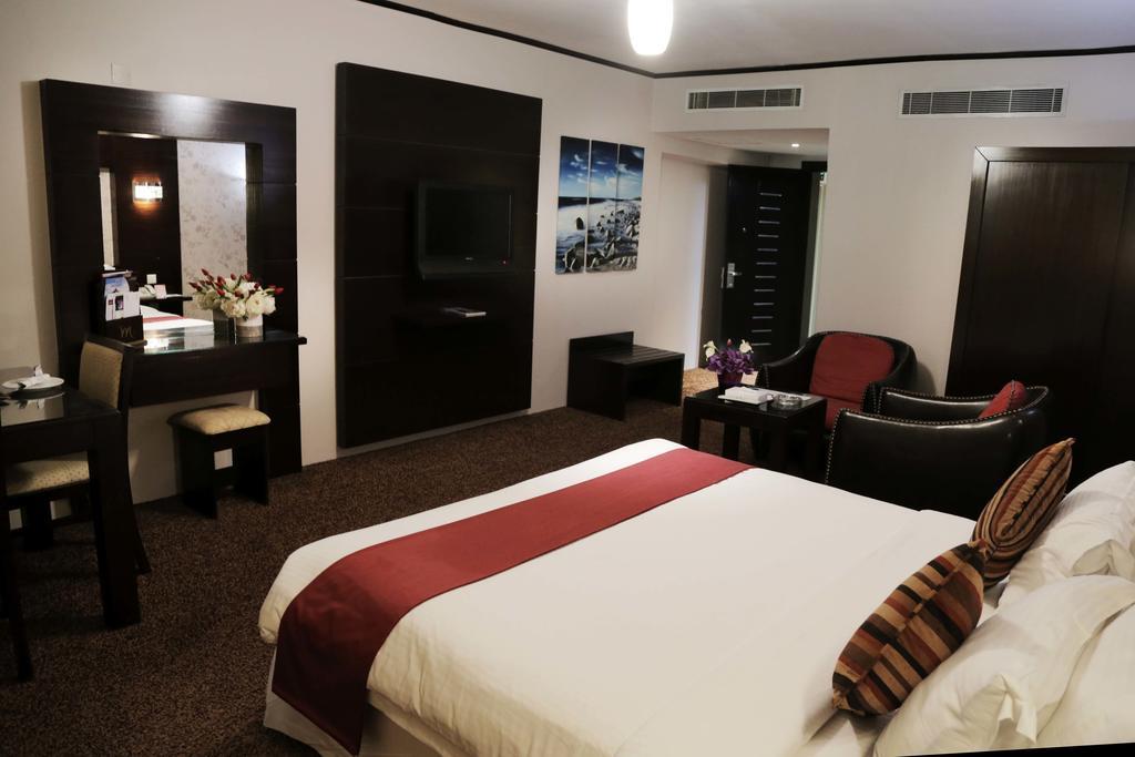 ריאד Mercure Value Hotel מראה חיצוני תמונה